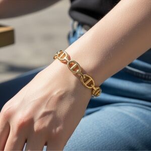 Chic Gold Link Cuff Bracelet